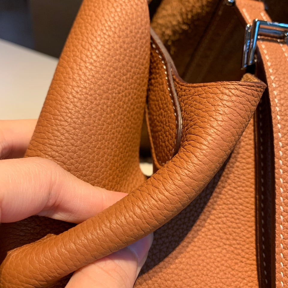 Calfksin Leather Bucket bag