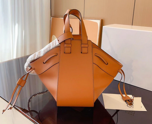Modern Shape Leather Tote