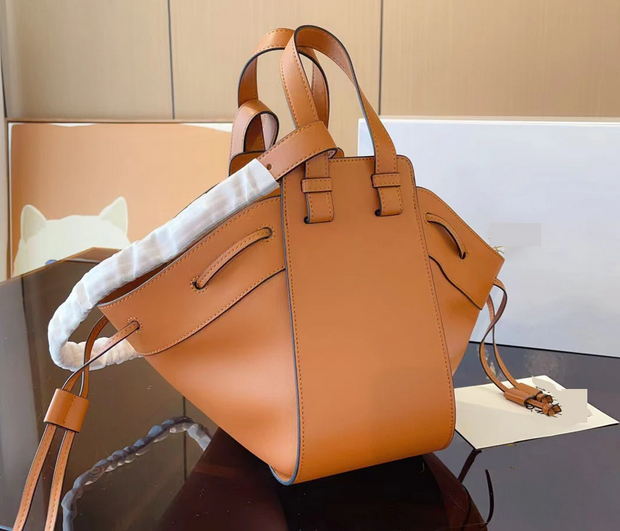 Modern Shape Leather Tote