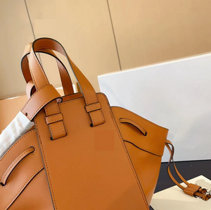 Modern Shape Leather Tote