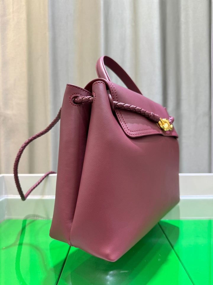 The Knot Elegance Tote