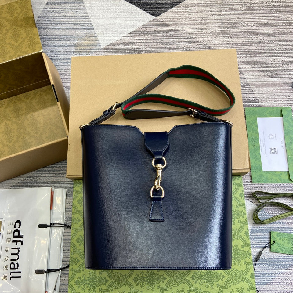 Lucy LEATHER BUCKET SHOULDER BAG