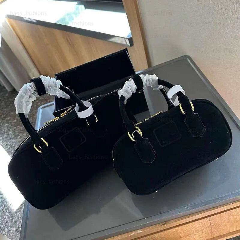 The Arcadia Handbag
