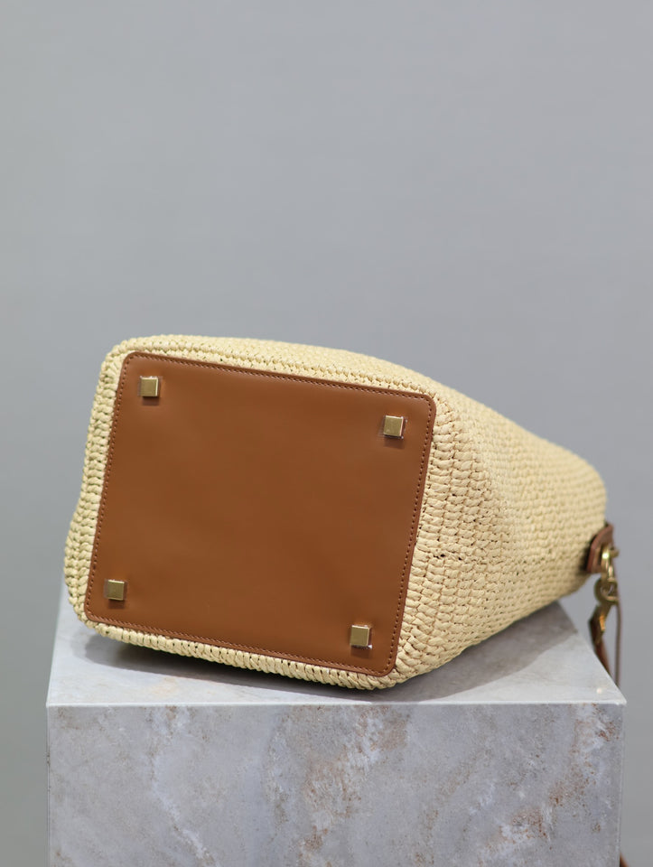 Raffia bucket bag